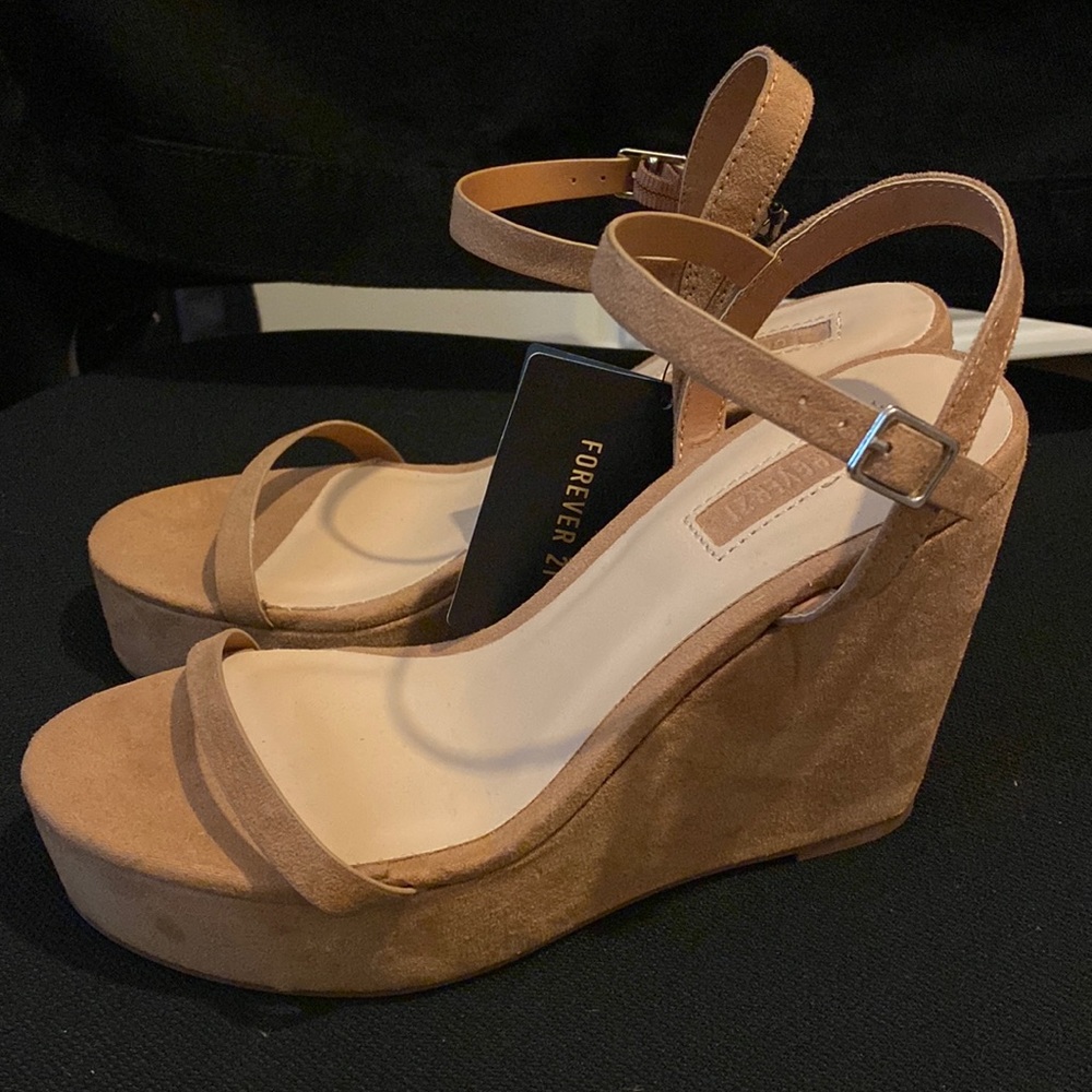 Forever 21 suede wedges